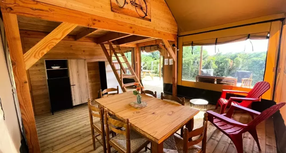 Campingplatz FONTAINE DU ROC 3 Sterne★★★